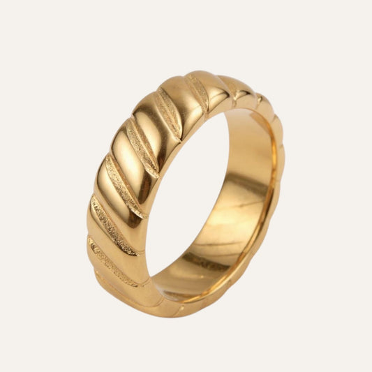 Freya Ring